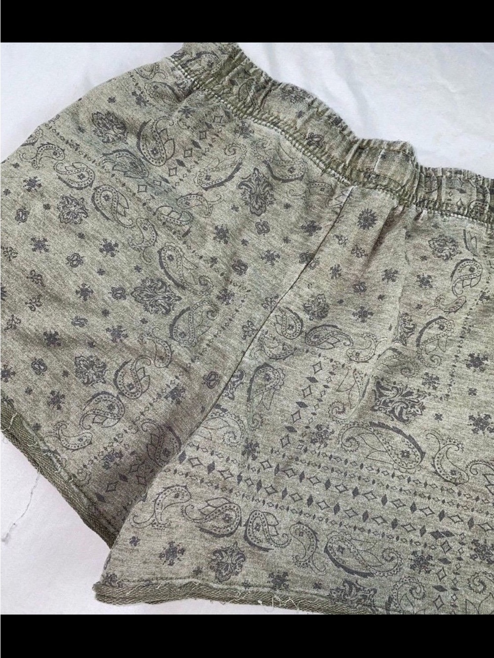 NEW Shorts - Picture 7 of 10